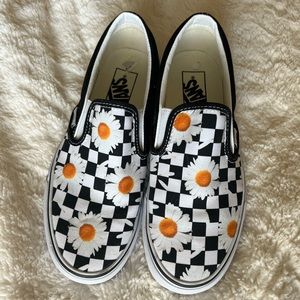 Vans Checkered Daisy Slip Ons
